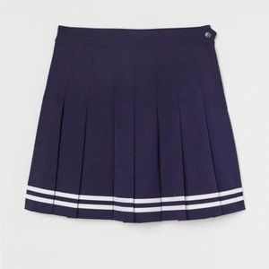 H&M Pleated Mini Skirt